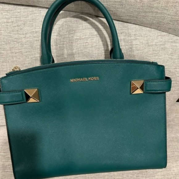 Michael Kors Karla STUD Satchel - Picture 1 of 6
